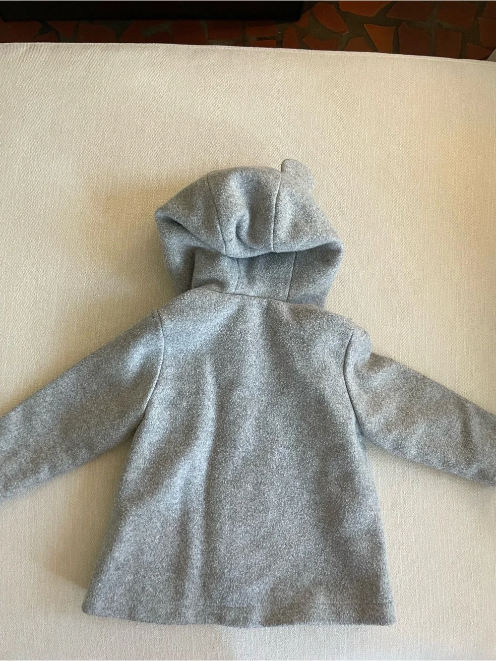 Old Navy Toddler Hooded Coat in Light Gray with Sherpa Lining
